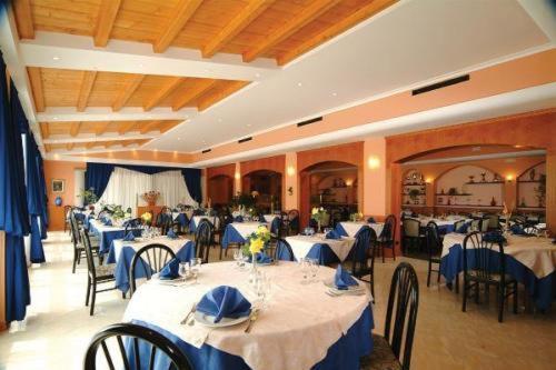 Lo Scoiattolo Hotel Massino Visconti Ngoại thất bức ảnh