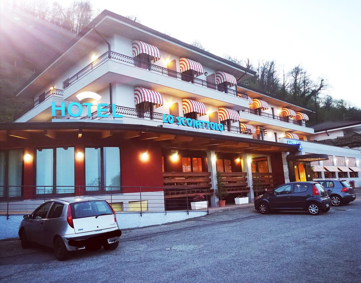 Lo Scoiattolo Hotel Massino Visconti Ngoại thất bức ảnh